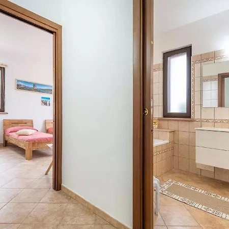 Detached With Garden In Stintino Villa *