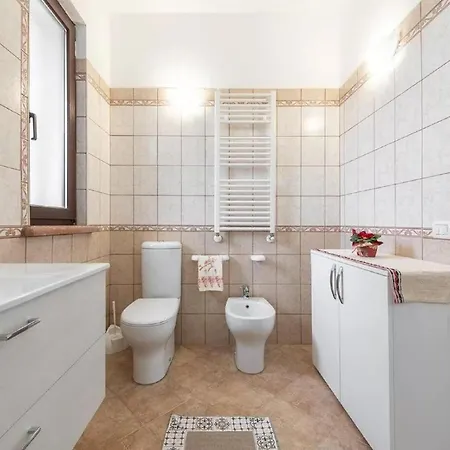 Villa Detached With Garden In Stintino