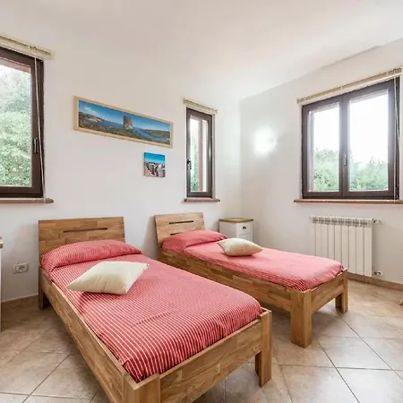 Detached With Garden In Stintino