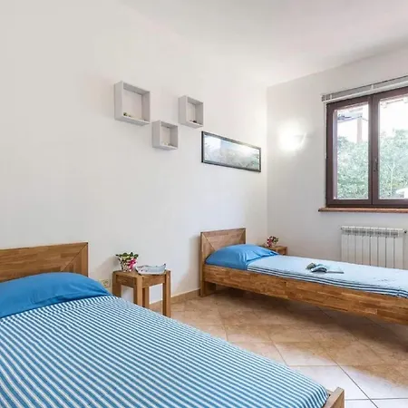 Detached With Garden In Stintino Villa